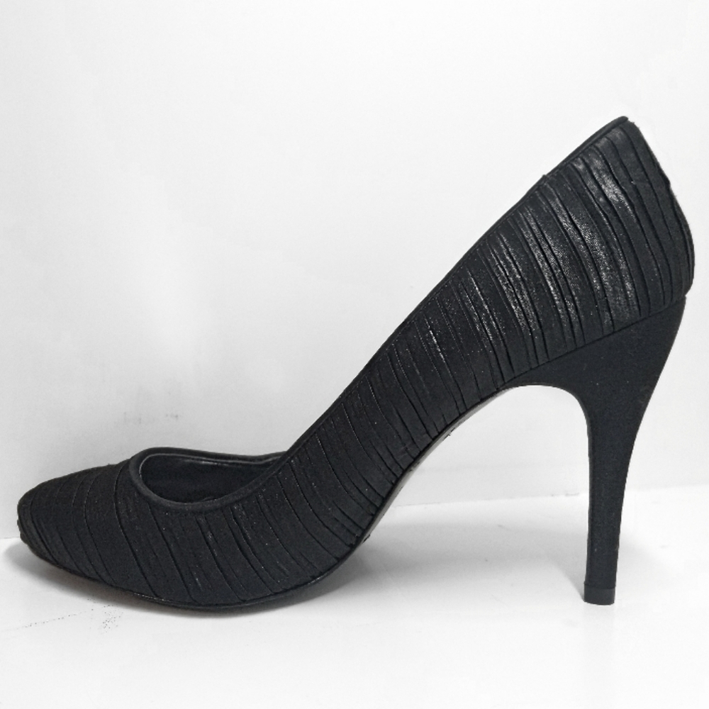 The Touch of nina black heels